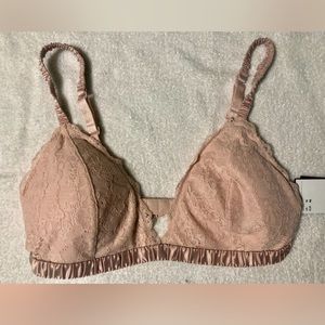 Powder Pink Padded Lace H&M Bra NWT